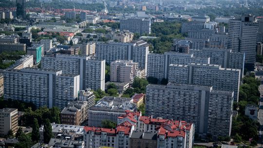 Gigantyczny spadek sprzedaży mieszkań w Warszawie. Potencjalni klienci nie maja pieniędzy