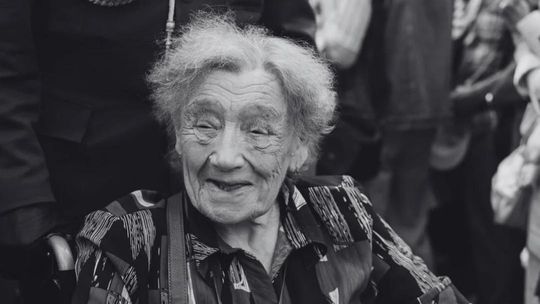 Nie żyje Ludwika Mendelska ps. „Córeczka”. Sanitariuszka z Powstania Warszawskiego miała 92 lata