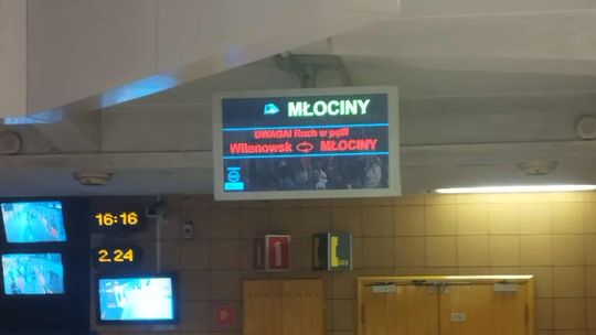 Awaria metra. Wszystkie ursynowskie stacje zamknięte. Tysiące pasażerów utknęło w godzinach szczytu