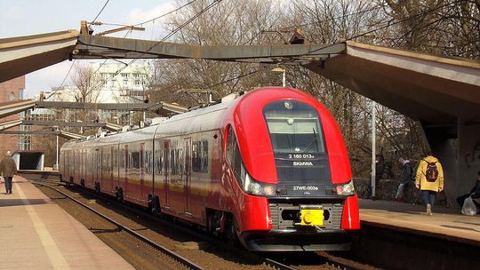 Awaria pociągu SKM na Powiślu. Opóźnienia na linii średnicowej.