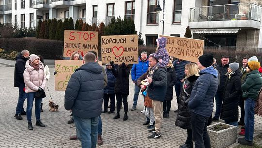 Protest mieszkańców osiedla Ostoja Wilanów