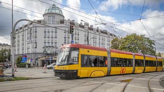 Dobra wiadomość dla pasażerów. Tramwaje wracają na pl. Zawiszy i Bemowo