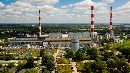 EC Siekierki przejdzie na gaz. Docelowo zrezygnuje z węgla. Aktywiści ostrzegają