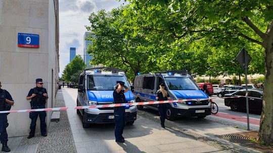 Ewakuacja w centrum Warszawy. Policja zakończyła działania