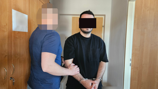 Policjanci z Woli zatrzymali 36-latka poszukiwanego Europejskim Nakazem Aresztowania.