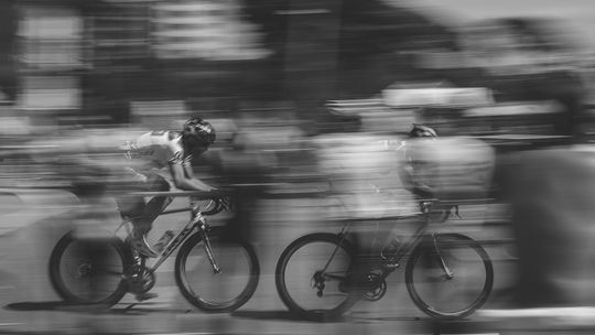 Jak wybrać idealny rower do miasta i na weekendowe wyprawy