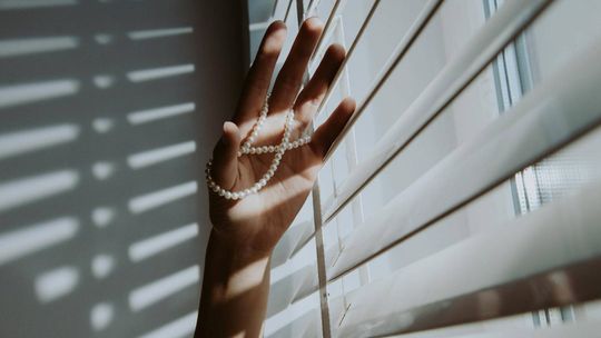 Jak wybrać rolety do swojej nieruchomości w Otwocku — poradnik