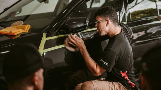 Jakie usługi obejmuje profesjonalne auto spa w Warszawie