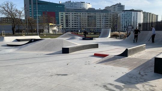 Kultowy skatepark na Mokotowie w nowej odsłonie. Zakończyły się prace modernizacyjne