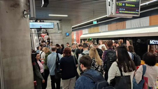 Utrudnienia w metrze.