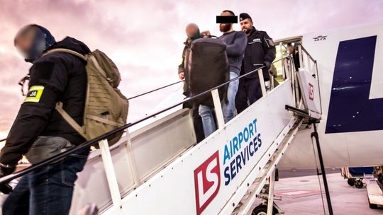 Morderstwo na Nowym Świecie. Jest akt oskarżenia dla podejrzanego Dawida M.