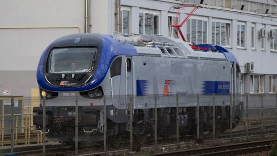 Nowe lokomotywy „Gama 3.0” dla PKP Intercity z opóźnieniem. Pierwsze pojazdy na przełomie roku.