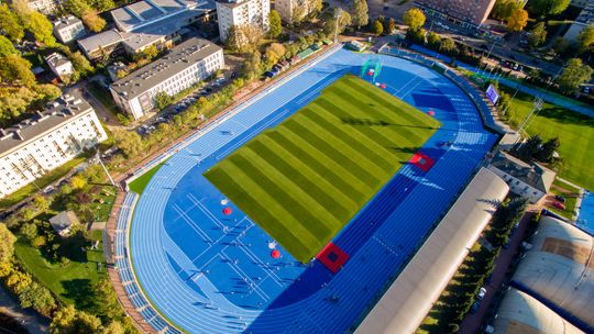 Otwarcie odnowionego stadionu na Podskarbińskiej. „Będą tu rozgrywane i mistrzostwa Polski i mityngi międzynarodowe”