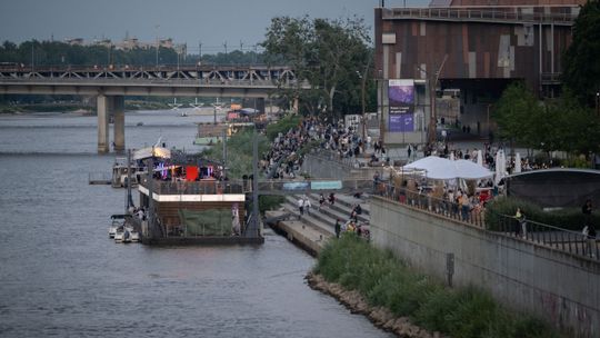 Padnie rekordowo niski poziom Wisły? IMGW ostrzega przed suszą i pożarami