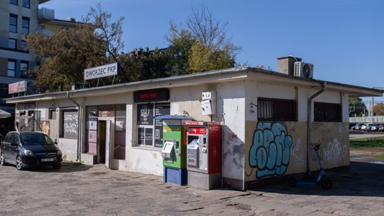 Dworzec PKP Włochy w Warszawie.