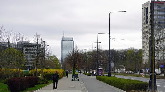 Ponad 32 mln zł z Unii na transport w Warszawie. Powstaną nowe trasy rowerowe i parking P+R.