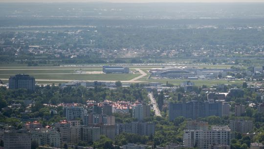 Na Lotnisku Chopina piloci musieli przerwać lądowanie