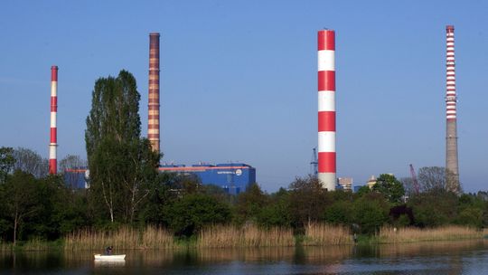 Przyszłość inwestycji w Elektrociepłowni Siekierki pod znakiem zapytania.