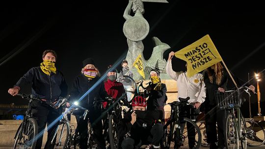 Aktywiści na tropie piratów drogowych. „To powszechny proceder”. Rowerowy patrol obywatelski Miasto Jest Nasze