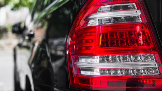 Skup samochodów w Warszawie – jak szybko i korzystnie sprzedać auto?