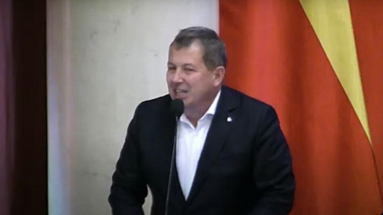 Transmisja sesji Rady Warszawy - radny Jarosław Szostakowski