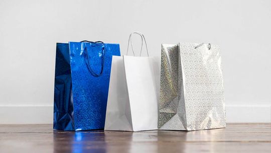 Torby laminowane z nadrukiem – jak dobrać rozmiar i konstrukcję do produktu?