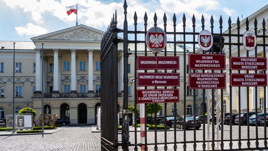 Trzaskowski prezydentem Polski? Kto tymczasowo przejmie władzę w Warszawie?