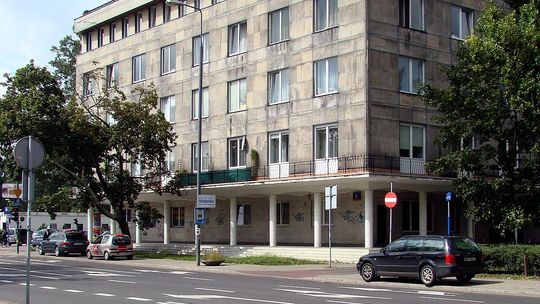 Warszawa przyjęła nowy program mieszkaniowy. Do 2032 roku ma być przygotowanych 17 tys. lokali.