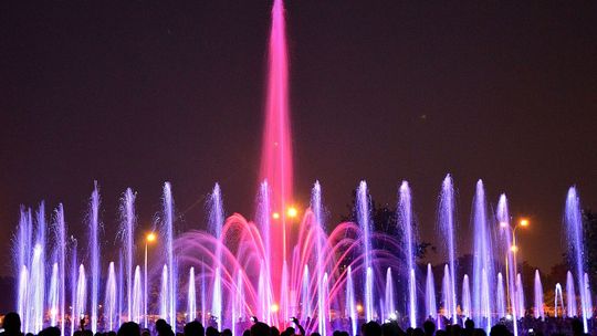 Warszawa żegna lato. Koncerty, pikniki i sportowe emocje w całym mieście.