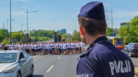 Warszawscy pseudokibice zalali Polskę tonami narkotyków. Siatka sięgała aż do Hiszpanii