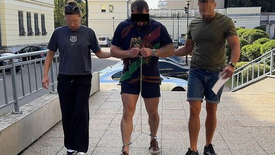 Warszawska zorganizowana grupa narkotykowa rozbita. Zarzuty usłyszało 15 osób