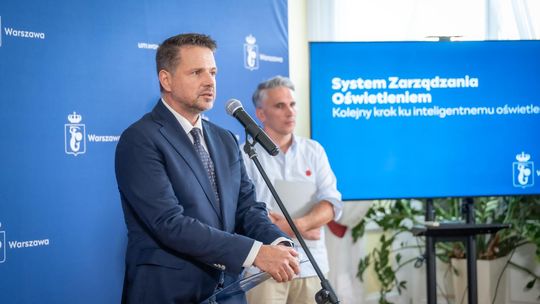 Warszawskie latarnie pod cyfrową kontrolą. Miasto inwestuje blisko 79 mln zł.