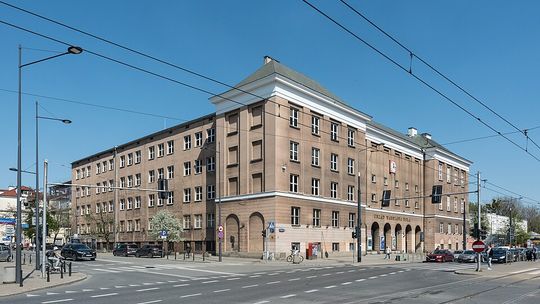 Warszawskie urzędy dłużej otwarte. Chodzi o zastrzeganie numerów PESEL.