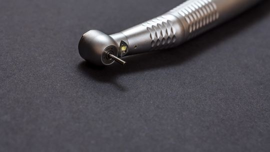 Wiertła stomatologiczne diamentowe ? niezastąpione narzędzie w precyzyjnej preparacji