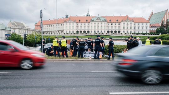 Protest przy Wisłostradzie