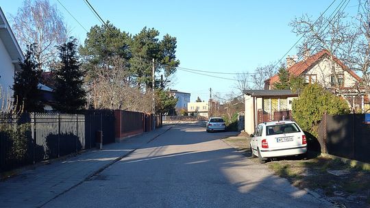 Wstrzymane postępowanie dla dużej inwestycji mieszkaniowej w Wawrze. W planach 32 domy.
