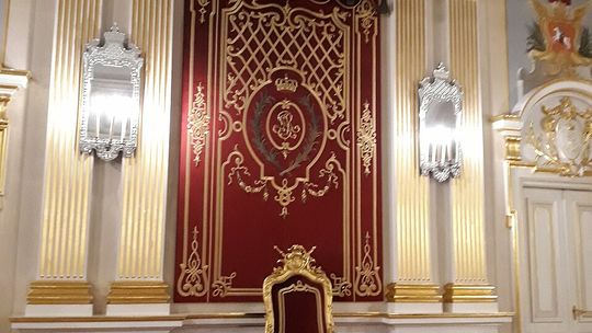 XVIII-wieczne tkaniny w nowej odsłonie. Studenci „School of Form” pokazują swoje prace w Zamku Królewskim.