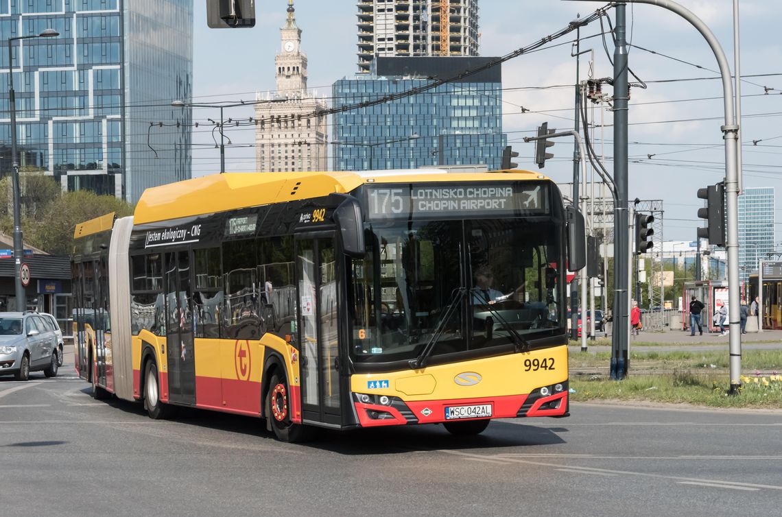 108 nowych autobusów dla Warszawy. Pierwsze wyjadą na ulice już 26 października.