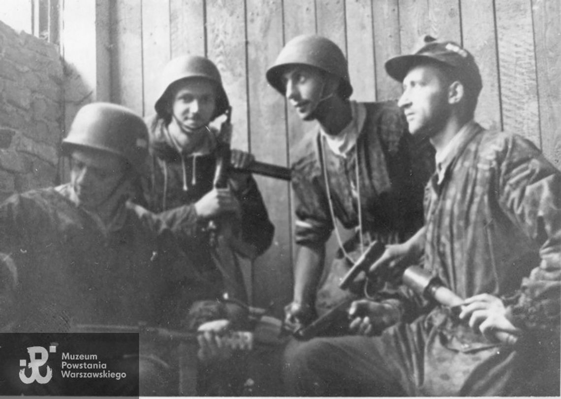 11 sierpnia 1944 roku. Upadek Woli i dramatyczne walki o kolejne dzielnice Warszawy.