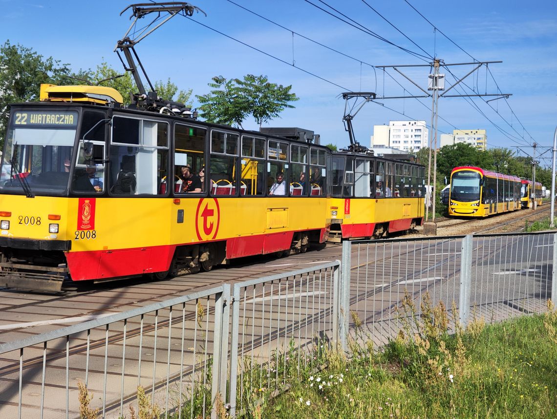 Na Broniewskiego nadal korkują się tramwaje. Urzędnicy mają pomysł. Wdrożą go w pięć dni