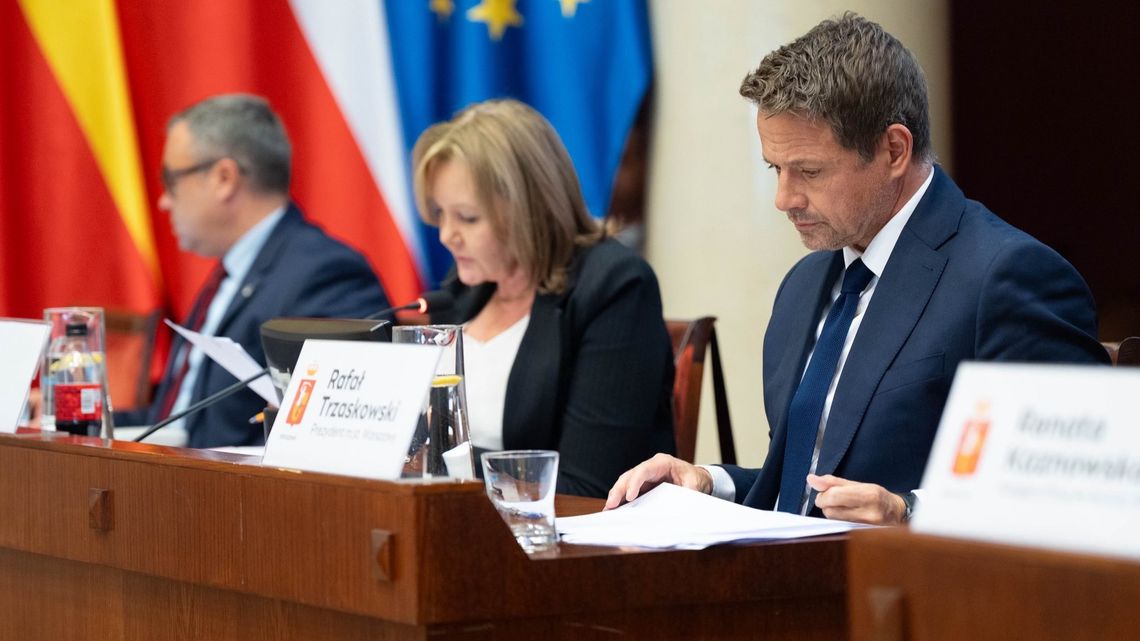 Wprowadzono nocny zakaz sprzedaży alkoholu w Warszawie. Radni zagłosowali za