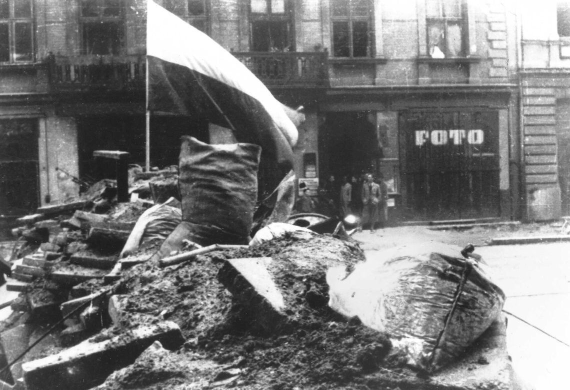 9 września 1944 roku. Walki w Śródmieściu i ostatnie godziny ewakuacji cywilów. 9 września 1944 roku. Walki w Śródmieściu i ostatnie godziny ewakuacji cywilów.