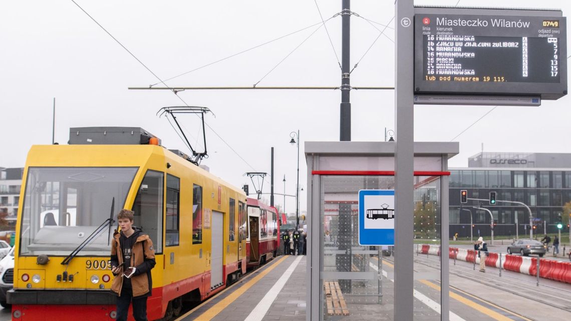 Tramwaj - Miasteczko Wilanów