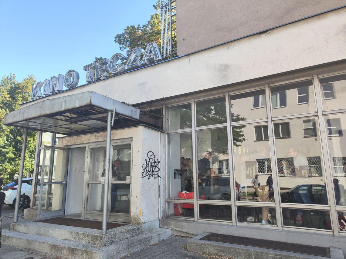 Kino Tęcza powraca. Podpisano umowę na modernizację budynku