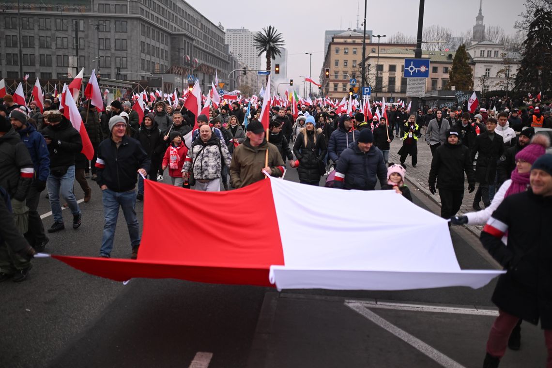 Marsz Niepodległości w Warszawie. W wydarzeniu wzięło udział ok. 100 tys. osób