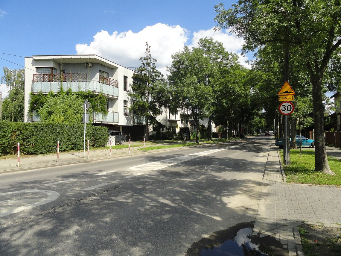 Na Zaciszu powstanie nowe rondo. Kierowców i pasażerów czekają zmiany. Na Zaciszu powstanie nowe rondo. Kierowców i pasażerów czekają zmiany.
