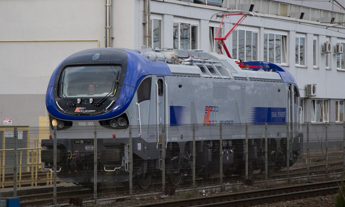 Nowe lokomotywy „Gama 3.0” dla PKP Intercity z opóźnieniem. Pierwsze pojazdy na przełomie roku. Nowe lokomotywy „Gama 3.0” dla PKP Intercity z opóźnieniem. Pierwsze pojazdy na przełomie roku.