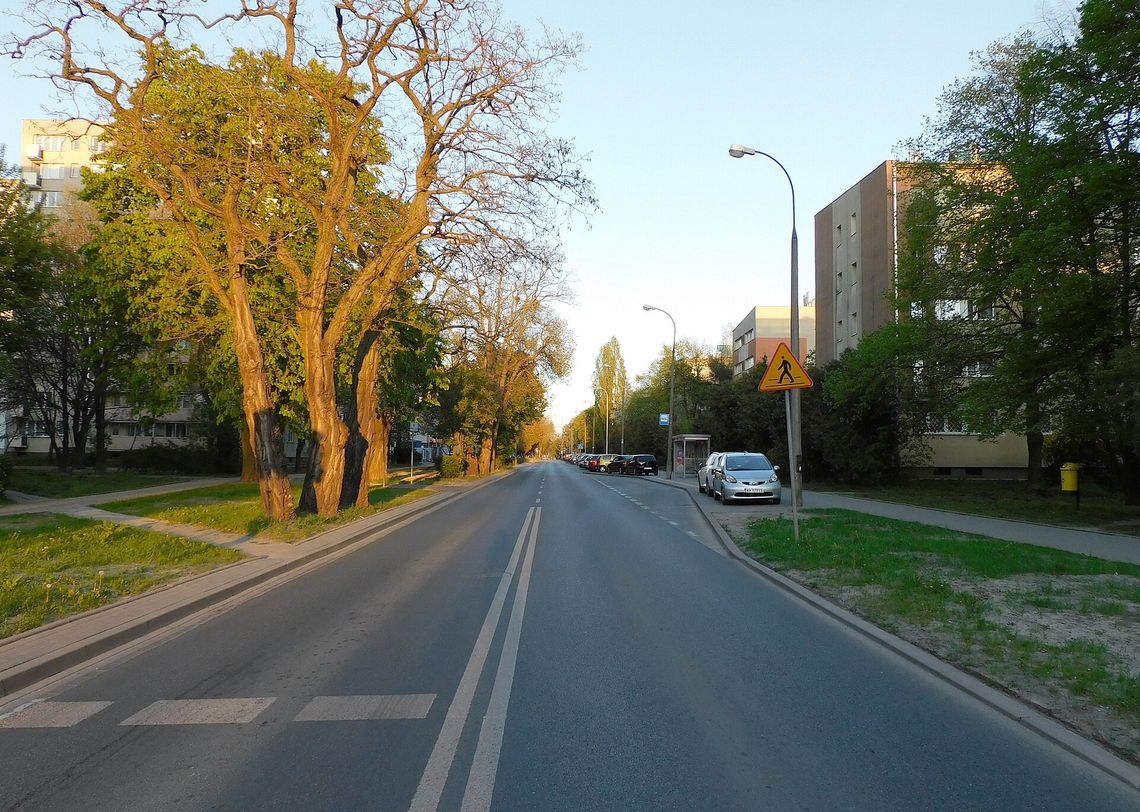 Okęcie to nie tylko lotnisko. Historyczny spacer odkrywający przeszłość warszawskiej dzielnicy. Okęcie to nie tylko lotnisko. Historyczny spacer odkrywający przeszłość warszawskiej dzielnicy.