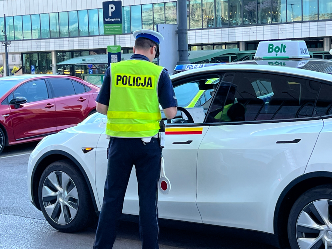 Kontrola przewozów na aplikacje w Warszawie.