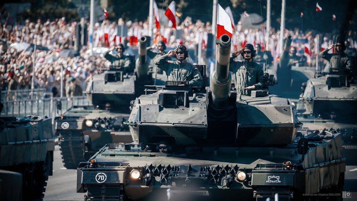 Próba przed Świętem Wojska Polskiego. Weekendowe zmiany w komunikacji w Warszawie. Próba przed Świętem Wojska Polskiego. Weekendowe zmiany w komunikacji w Warszawie.